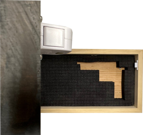 Carved American Flag Decorative Wall-Mounted Secure Gun Cabinet Carved American Flag Decorative Wall-Mounted Secure Gun Cabinet